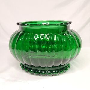 ALR Co Glass Vase Ribbed Oval Planter Scalloped Emerald Green Bowl